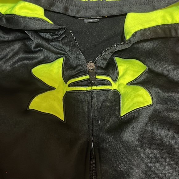 Under armour size 6 hoodie - Picture 4 of 7
